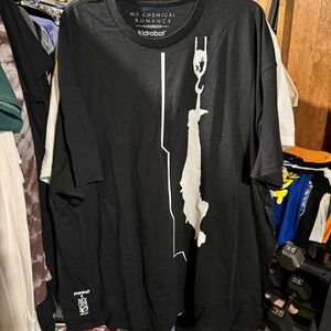 My Chemical Romance x KidRobot NWOT size 2XL